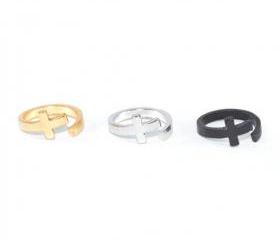 Twisted Cross Ring
