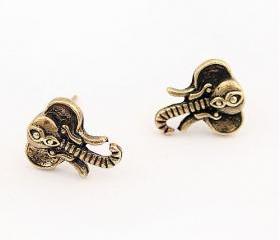 Retro Tiny Elephants Stud Earrings