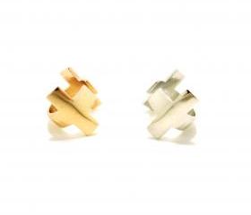 Double Cross Ring