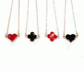Tiny Heart Clover Leave Bracelet