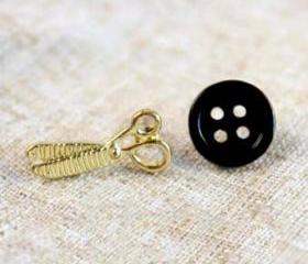  Button and Scissors Stud Earrings