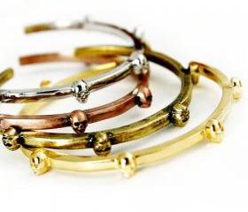 Skulls Cuff
