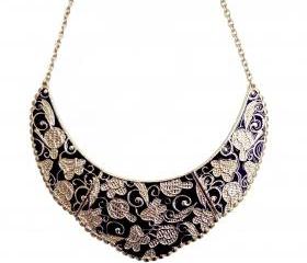 Lacquered Floral Chain Necklace
