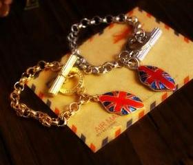 UK British Flag Lips Charm Bracelet